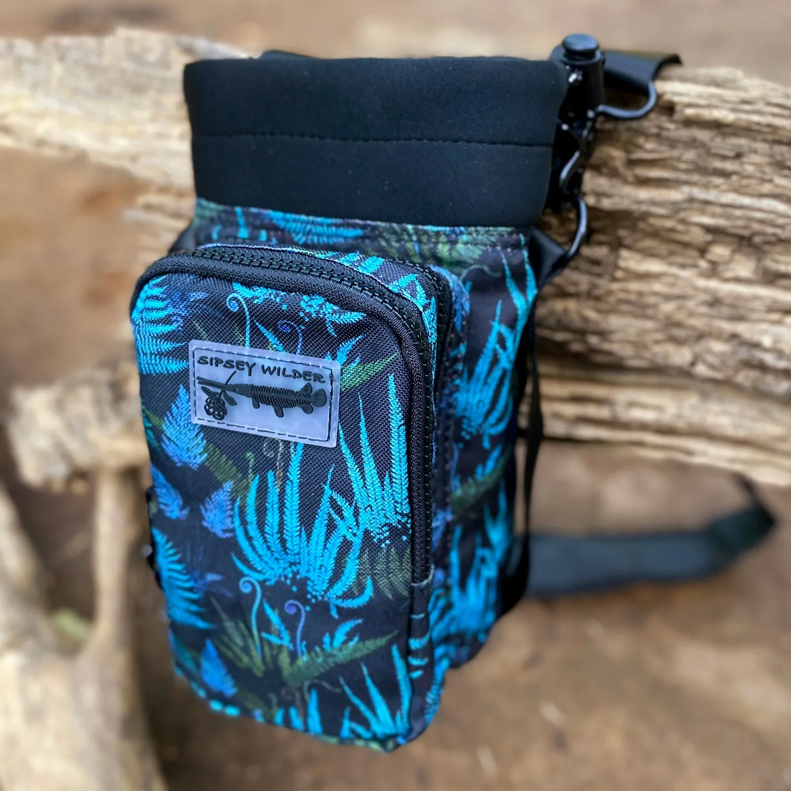 Follow the Ferns Water Bottle Carrier