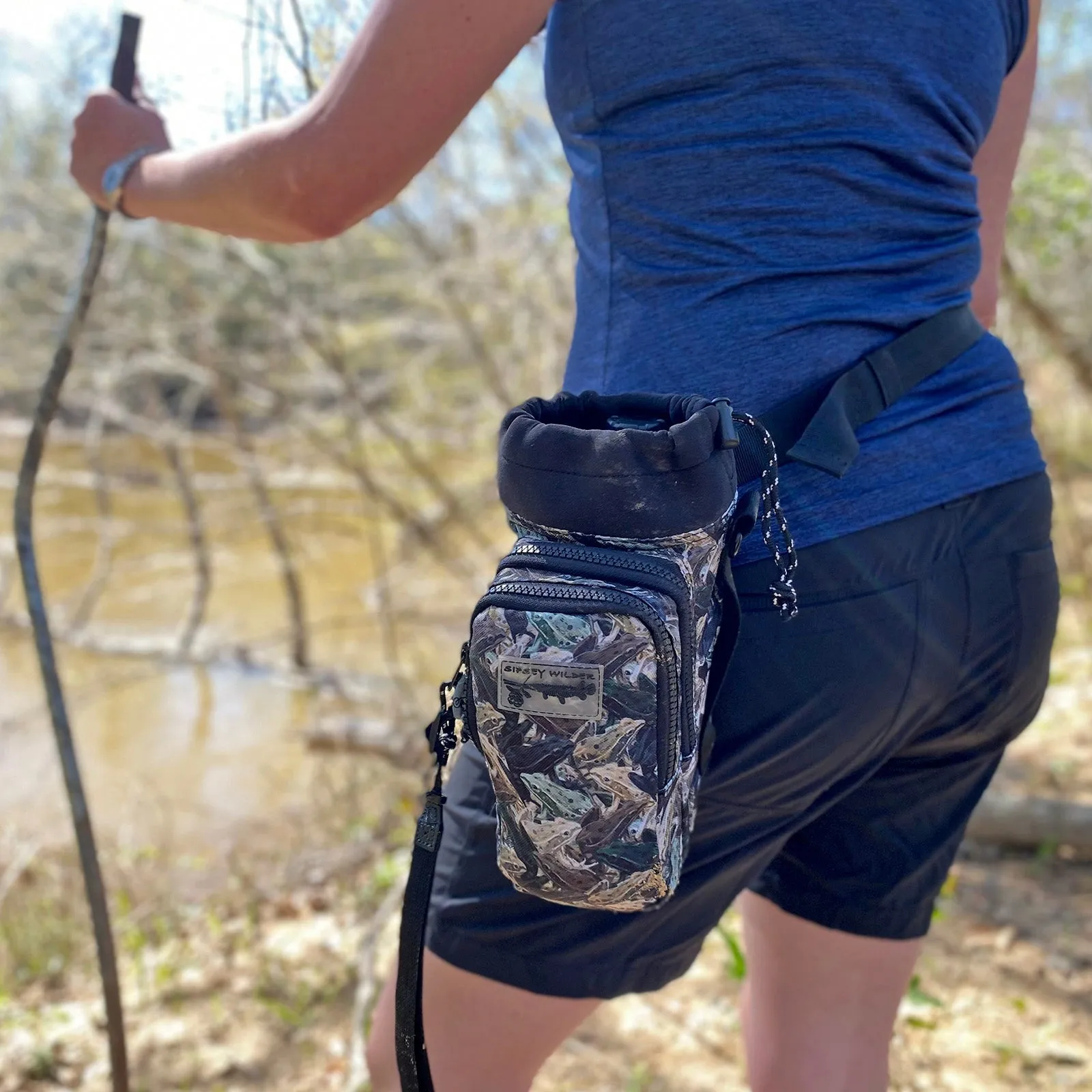Midnight Black Water Bottle Carrier